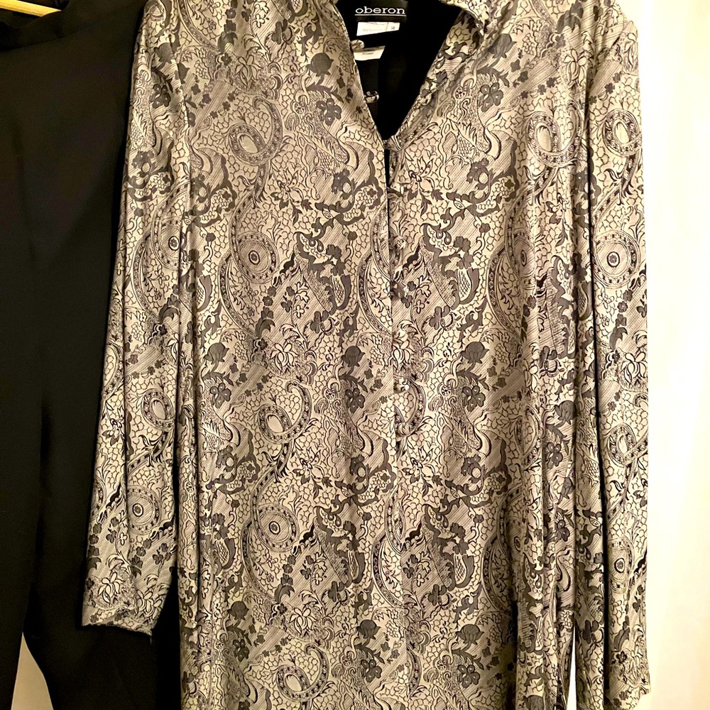 Women’s pant suit